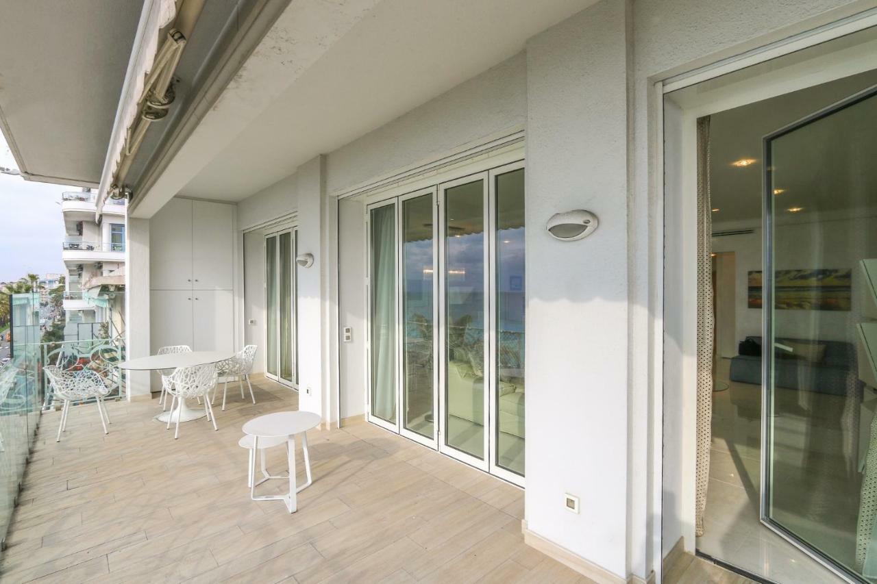 ניס Seafront Modern Apartment מראה חיצוני תמונה